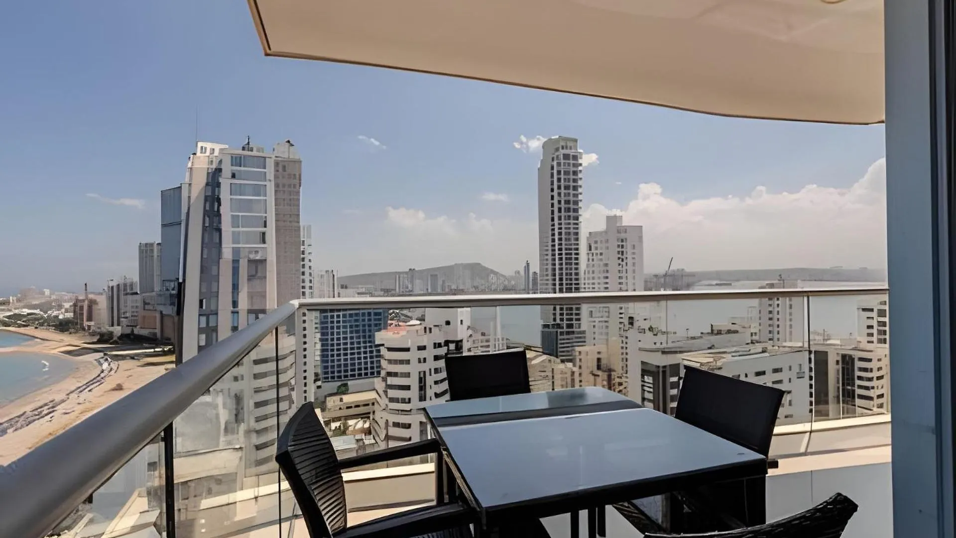 Panoramic Sea View & Historic Center “Morros City” Cartagena  Apartment