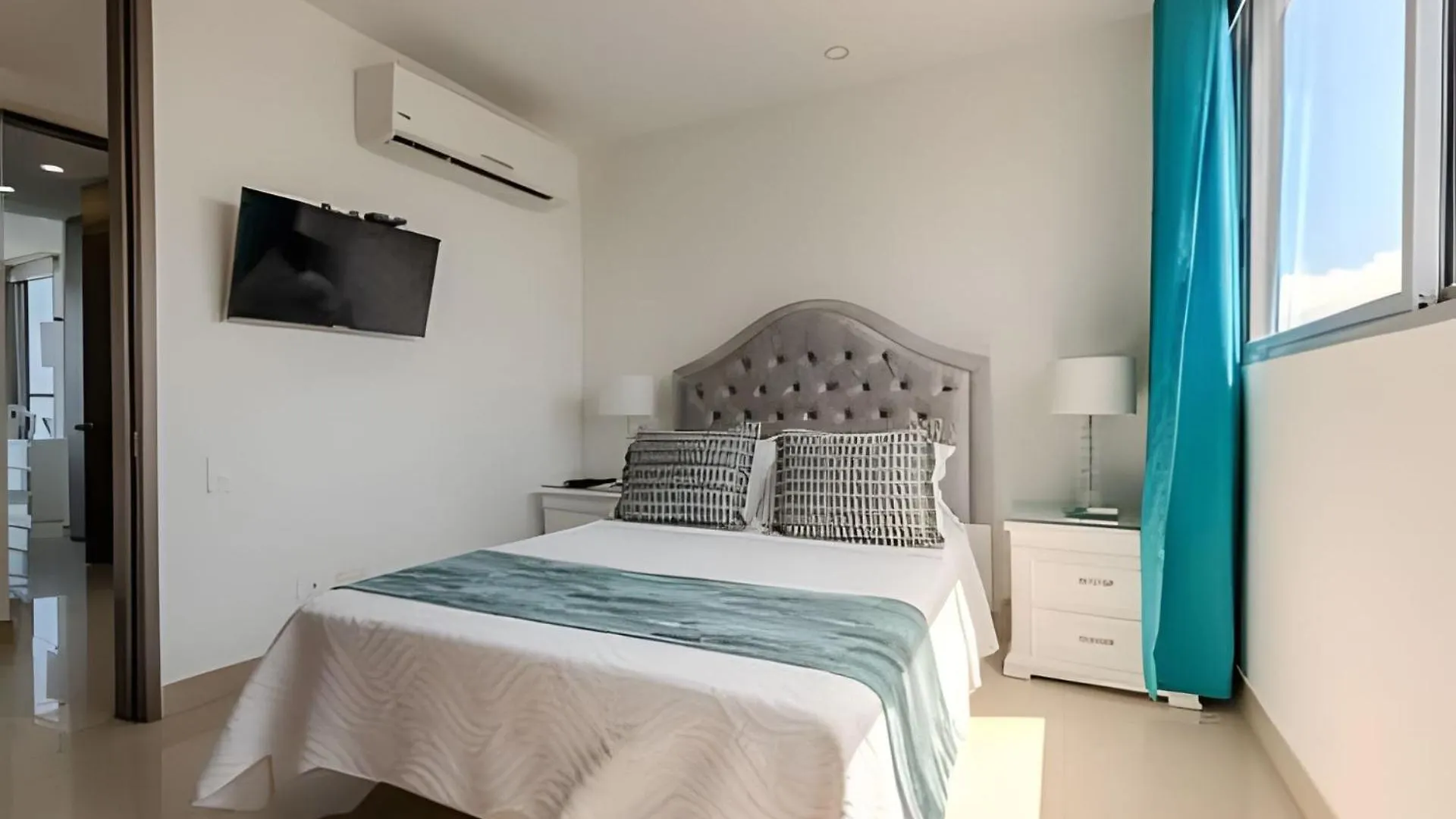 Panoramic Sea View & Historic Center “Morros City” Cartagena  Apartment
